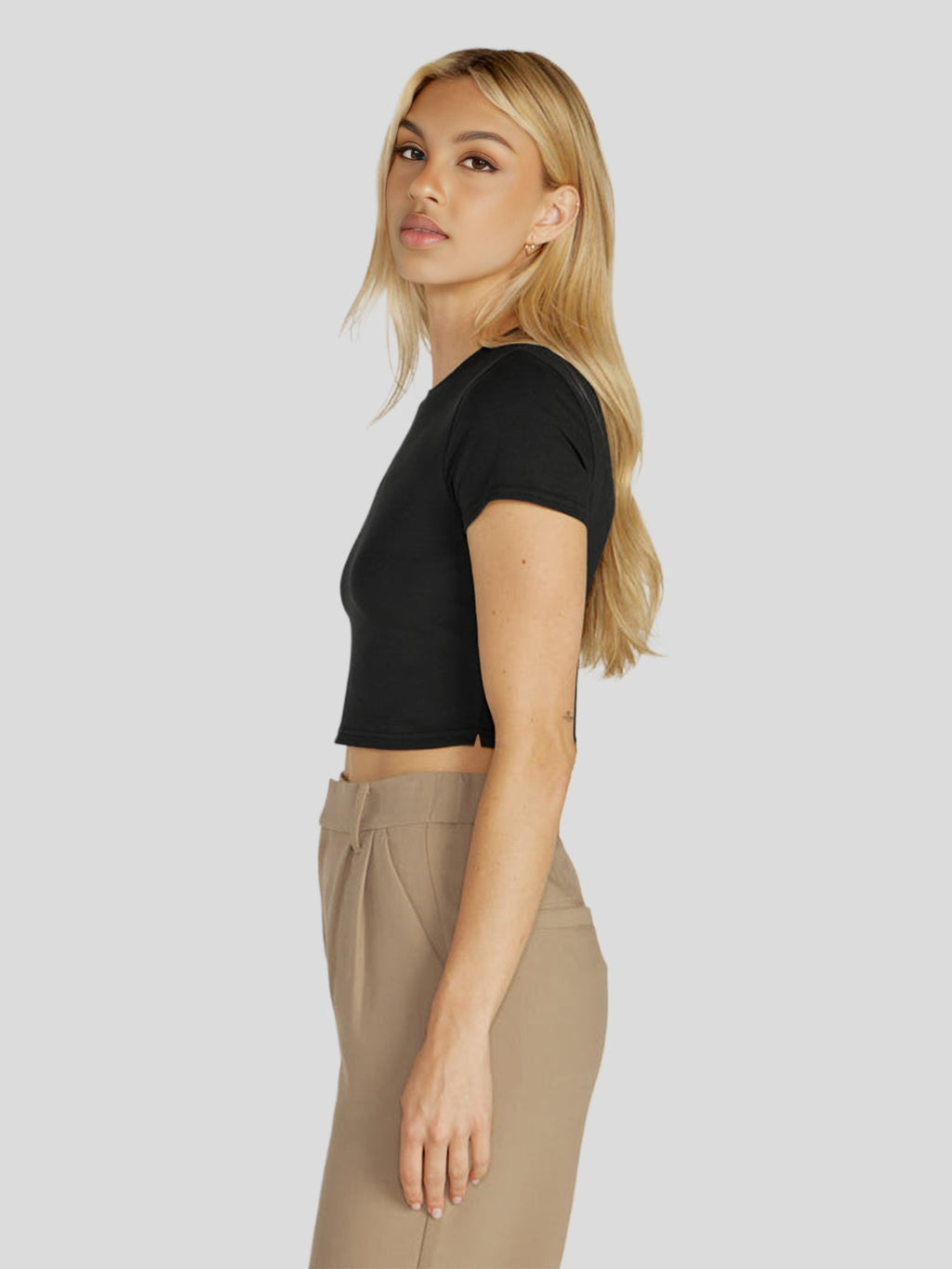 Mila | Blend Baby Tee