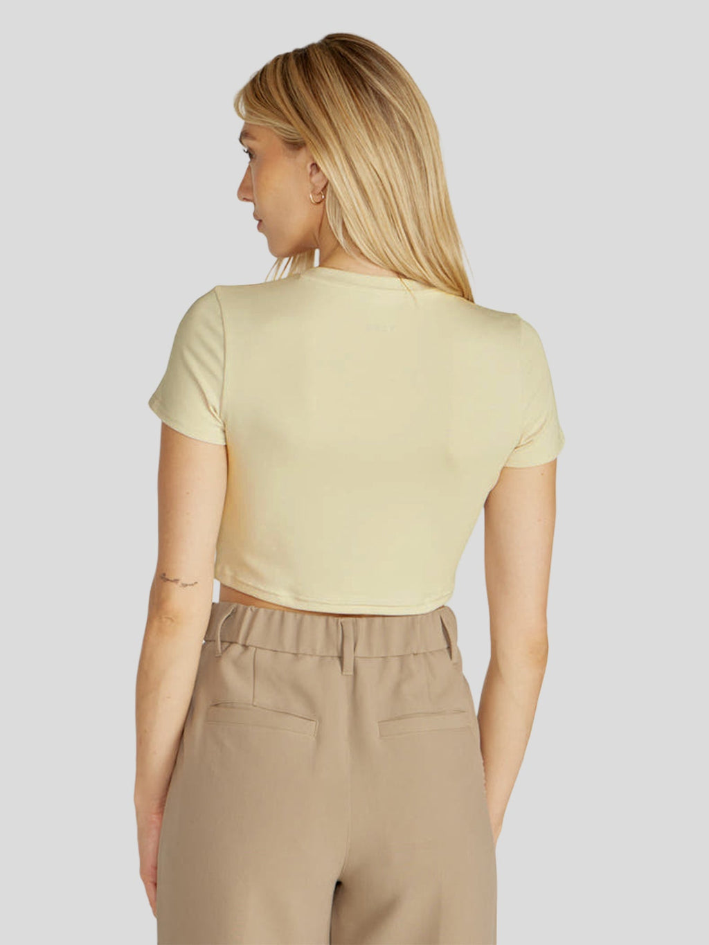 Mila | Blend Baby Tee